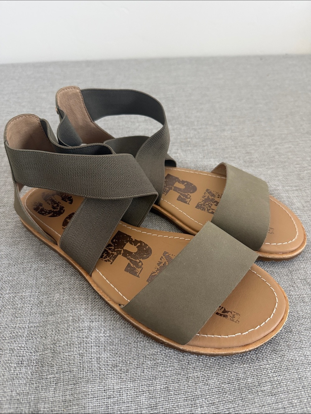 Sorel green strap sandals